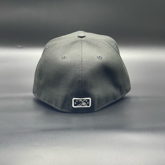 SOLD - Picture 4 of 5